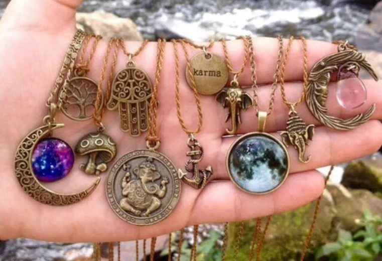 amuleqq