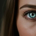 OJOS CLAROS